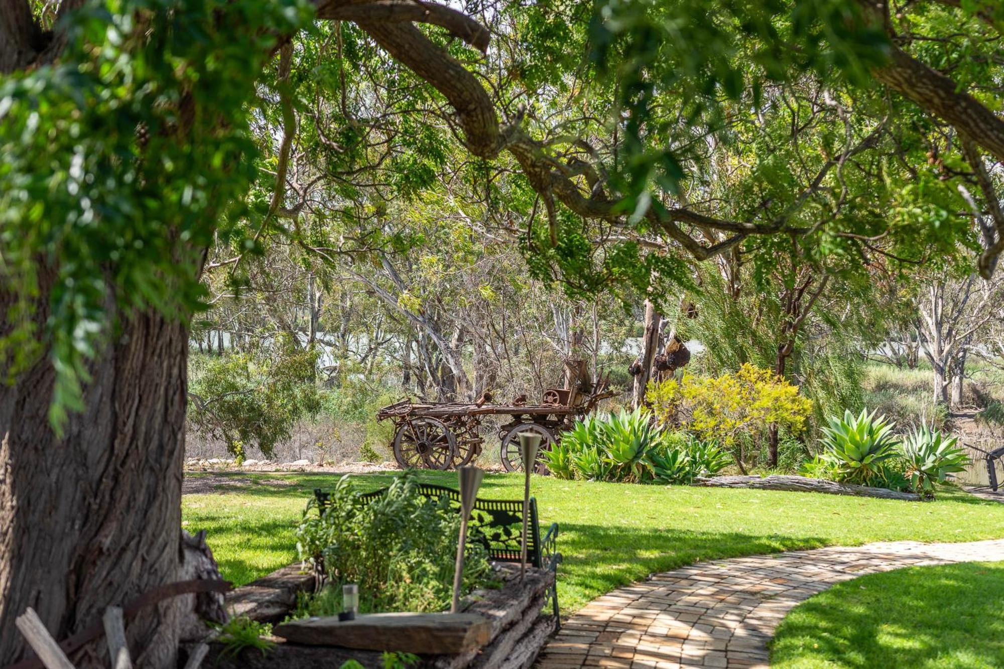 Lake Bywater Cottage Walker Flat Ngoại thất bức ảnh
